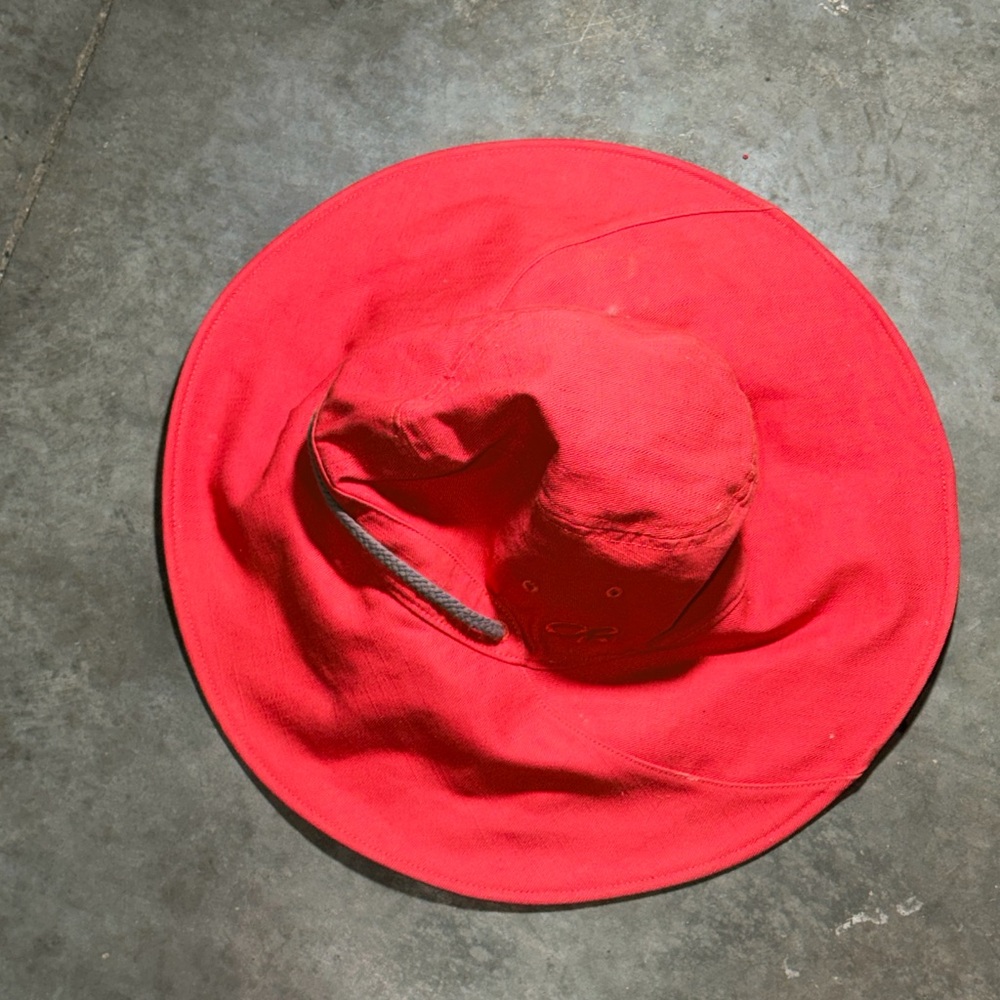 Outdoor Research Bright Coral Wide-Brim Sun Hat